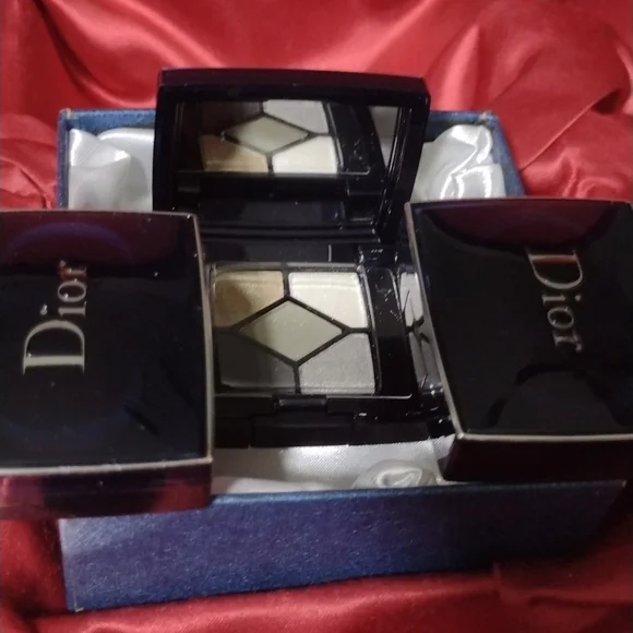 J'Adore, "My DIOR" Stunning 3-D Blue & Silver Compaq Case NWT